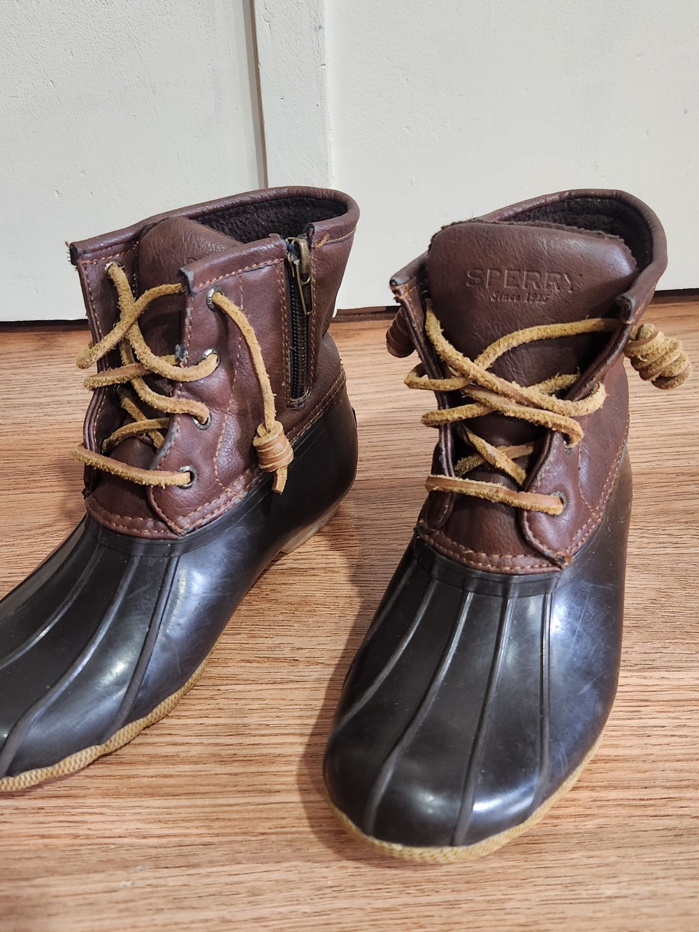 Sperry Saltwater Brown Duck Boots Waterproof Lace-Up Ankle Boots